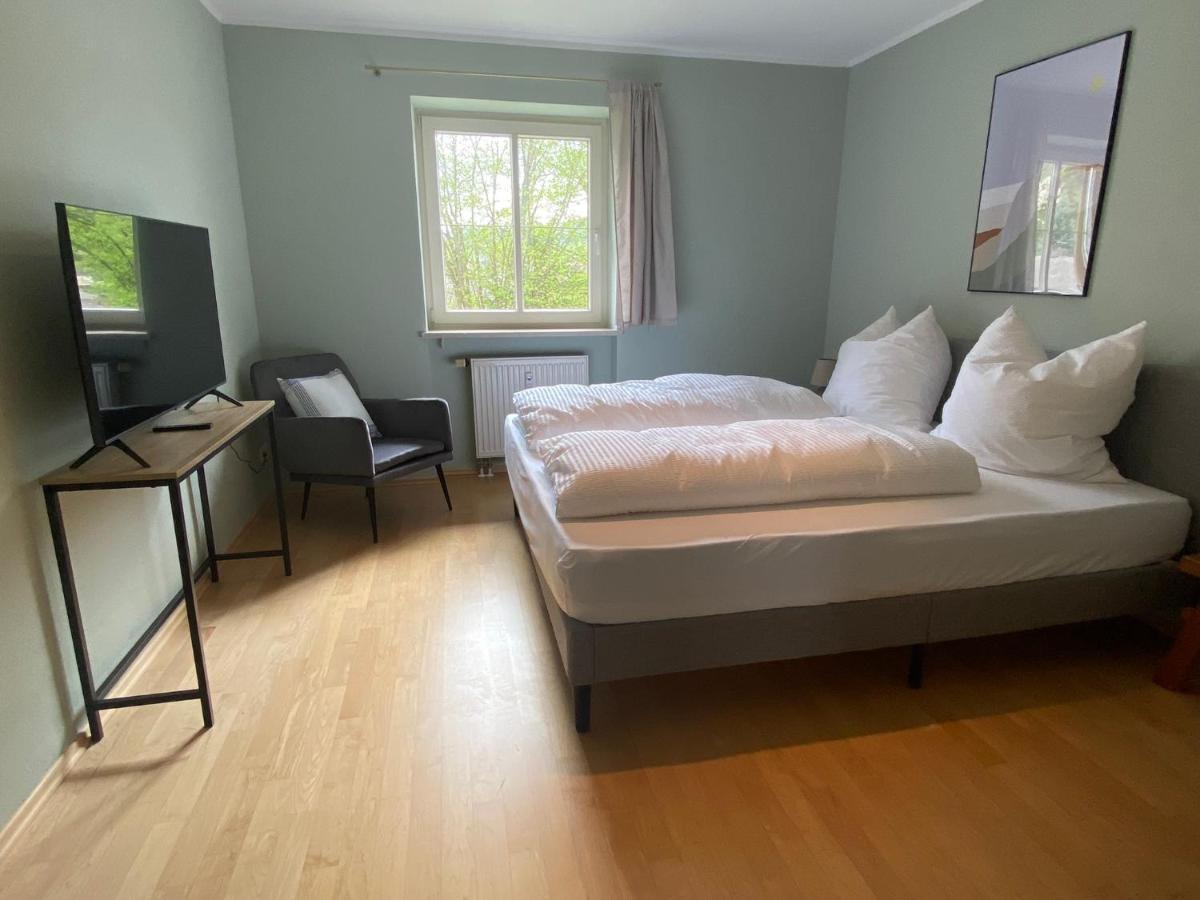 Modern Eingerichtete Wohnung Mit 2 Schlafzimmern Bergen  Exterior foto