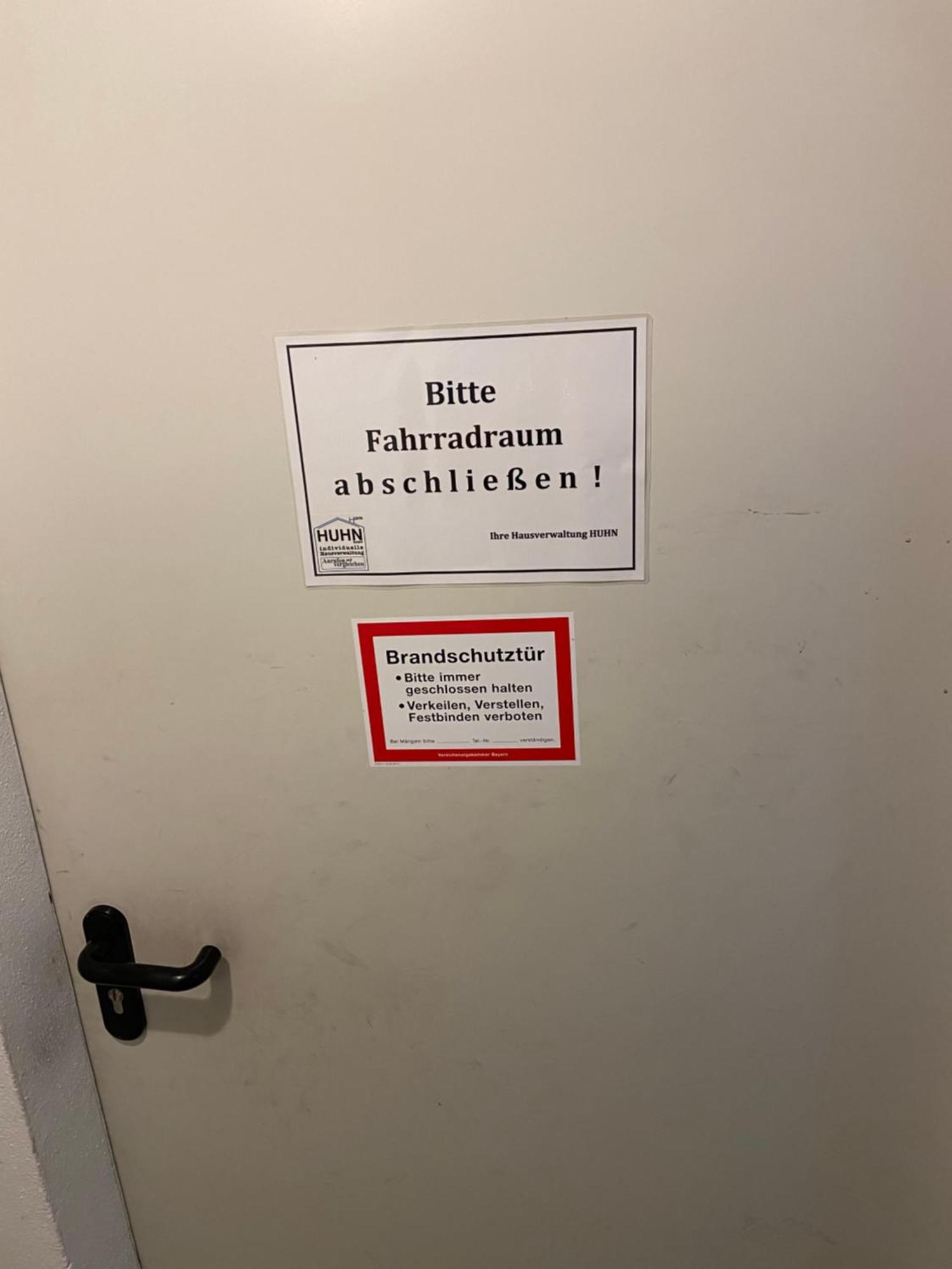 Modern Eingerichtete Wohnung Mit 2 Schlafzimmern Bergen  Exterior foto